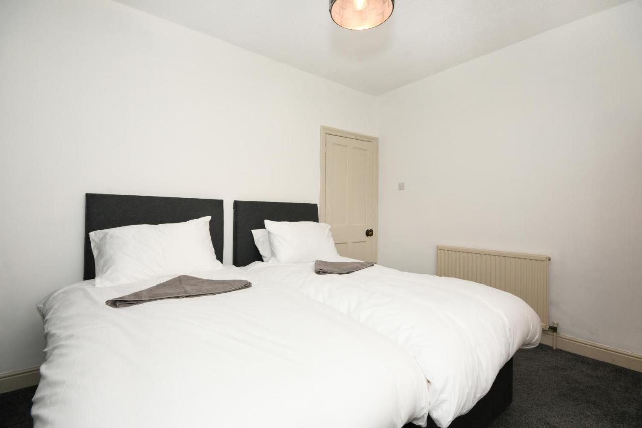 Cottage Style 3 Bedroom House - Close To City Centre & The Peaks Chesterfield Eksteriør bilde